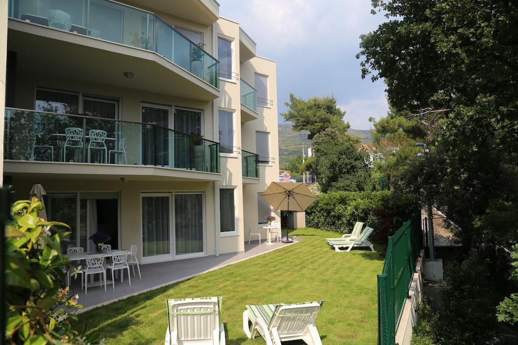 Beach Apartments Dumicic Podstrana Exterior photo