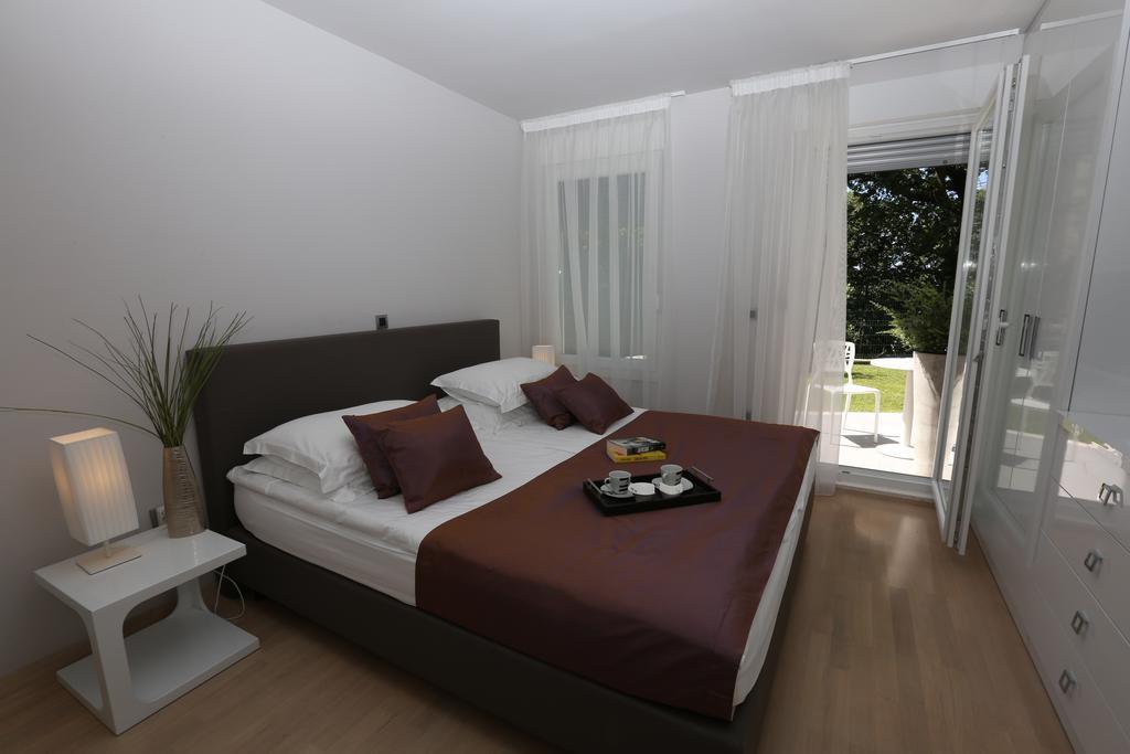Beach Apartments Dumicic Podstrana Exterior photo